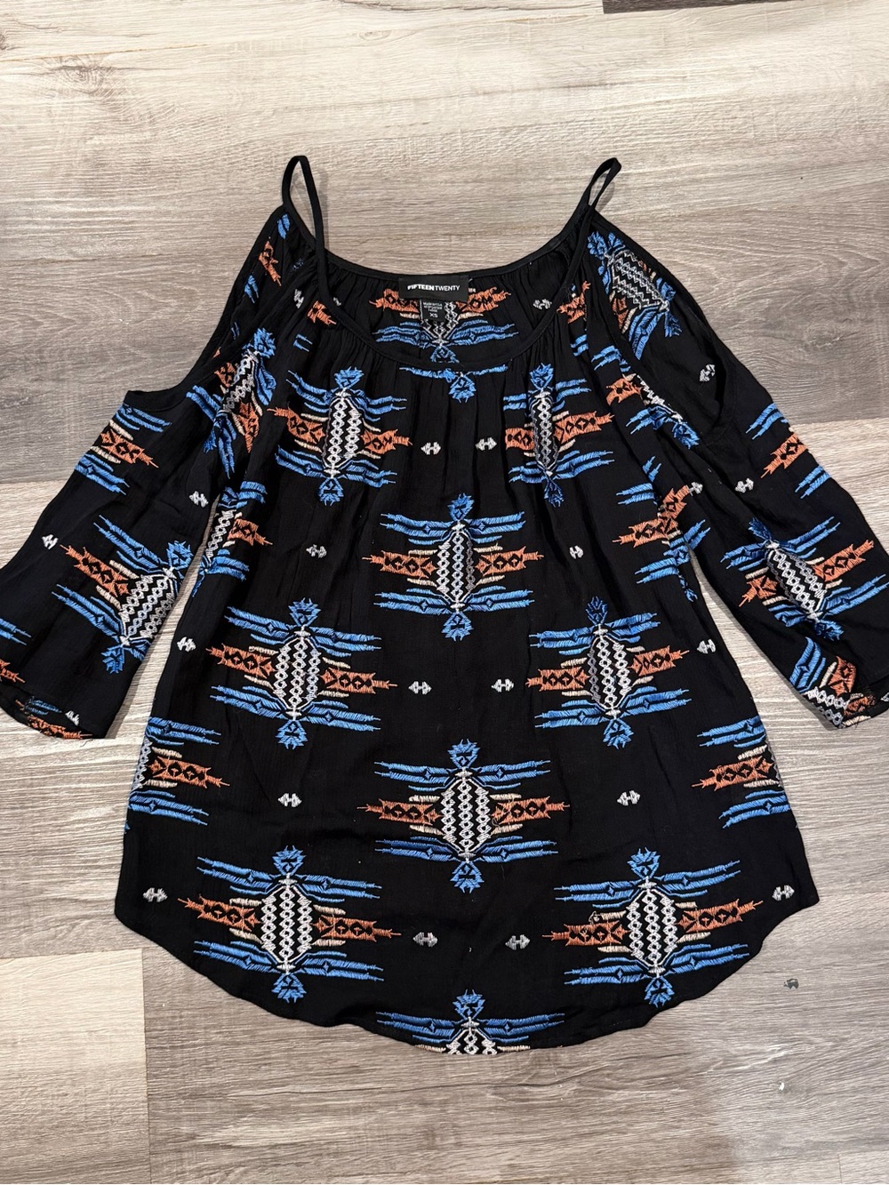 Fifteen Twenty Women’s Black Western Aztec Cold Shoulder Embroidered Top XS